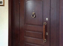 Последние установки: входная дверь для загородного дома в Пушкино