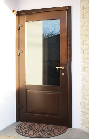 Фото входной двери для дома